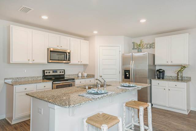 3-bedroom apartment at Sunset Village in Panama City, FL